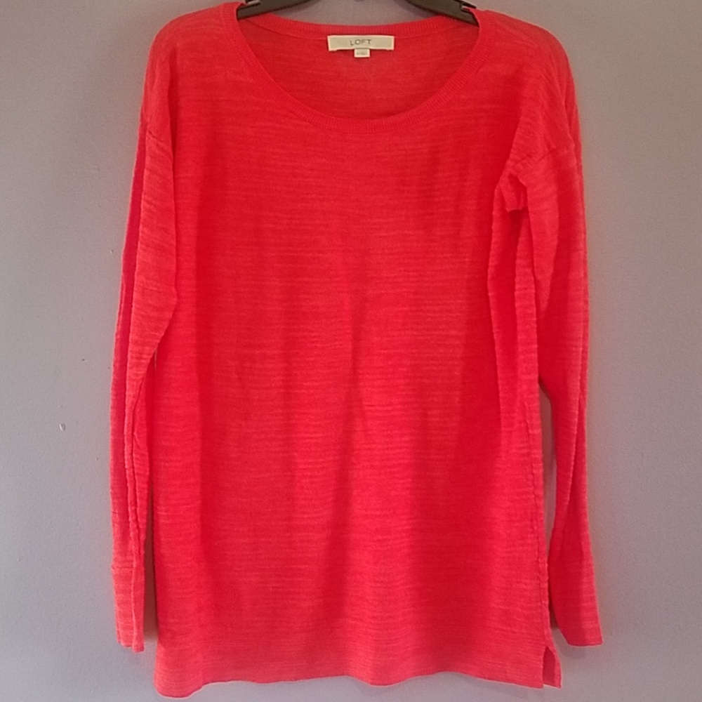 LOFT M red lightweight sweater textured shirt top